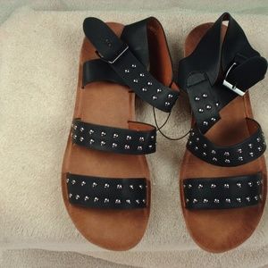 Olive Street Women's Becca Studded Comfort Sandals